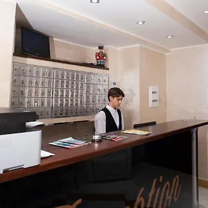 hotel-new-sayonara.hotels-amalfi.com/