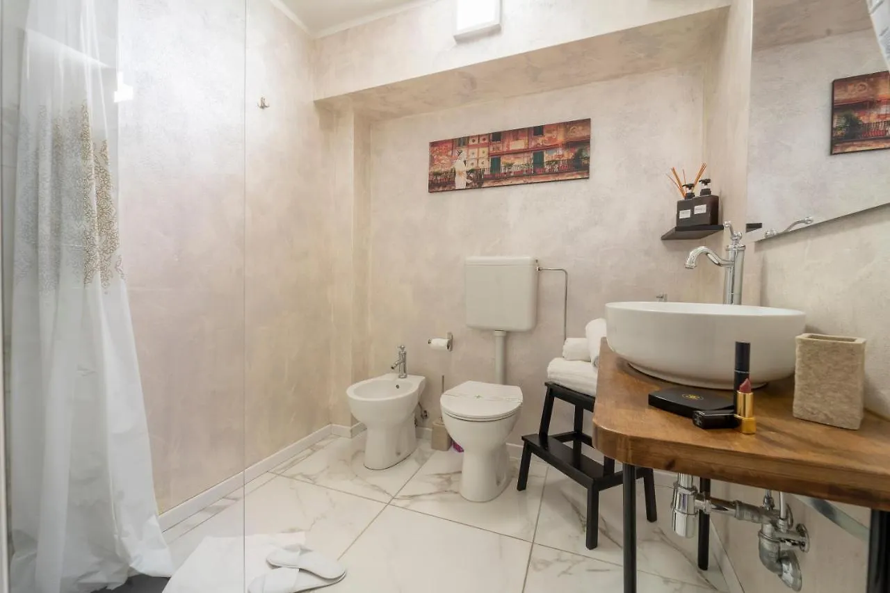 Aurelia Luxury - Piazza Delle Erbe Hotel Verona