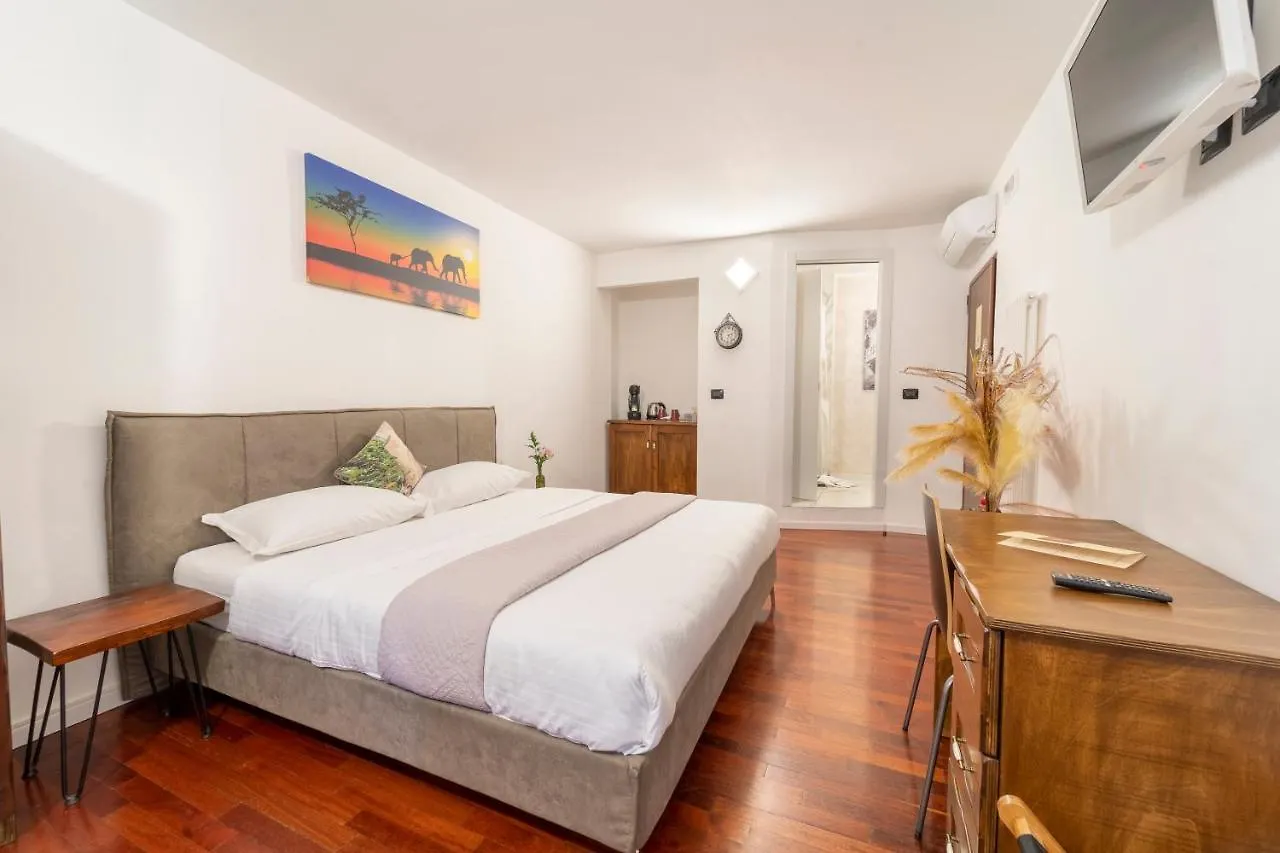Aurelia Luxury - Piazza Delle Erbe Hotel Verona